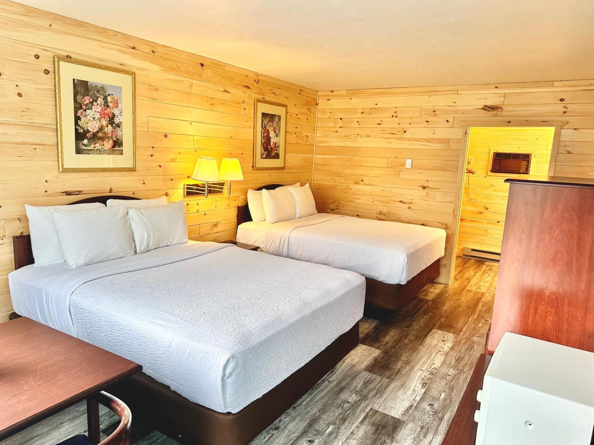Bridgeview Motel Mackinaw City Bagian luar foto