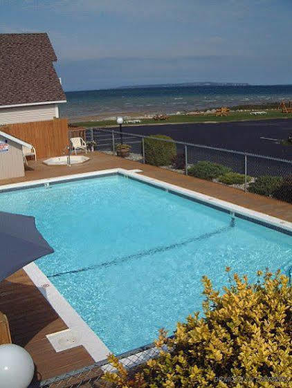 Bridgeview Motel Mackinaw City Fasilitas foto